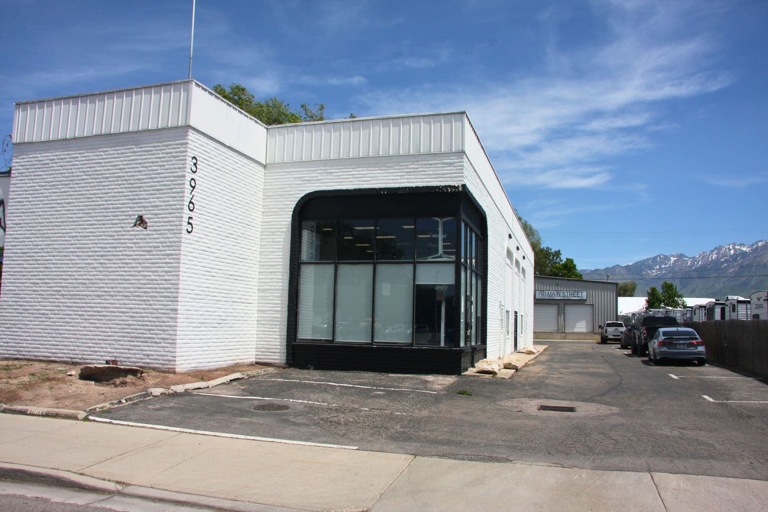 White brick building at 3965 South State Street in Salt Lake City